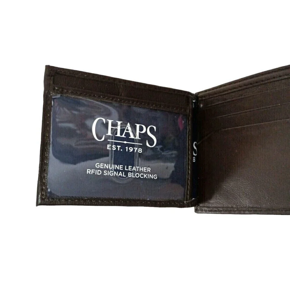Chaps Men Dark Brown Traveler Bifold Genuine Leather Wallet RFID Protection